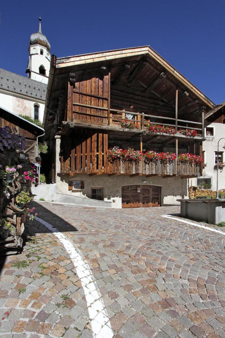 Hotel Rubino Deluxe Campitello di Fassa Exterior foto
